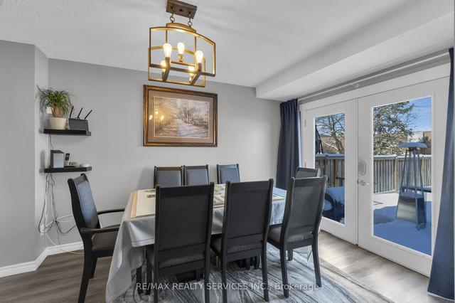 20 Mara Cres, House detached with 3 bedrooms, 3 bathrooms and 3 parking in Brampton ON | Image 8