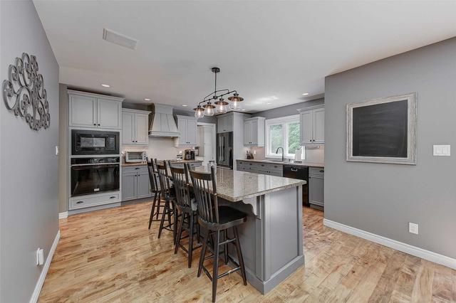 2963 Pinecone Tr, House detached with 3 bedrooms, 3 bathrooms and 10 parking in Severn ON | Image 33