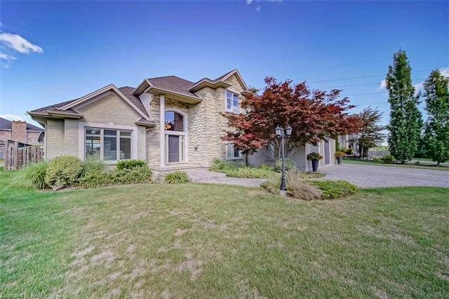 8075 Cathedral Dr, House detached with 4 bedrooms, 4 bathrooms and 6 parking in Niagara Falls ON | Image 34