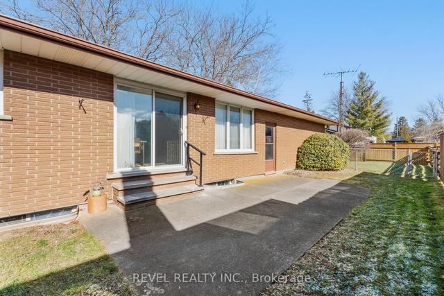 8050 Ethel St, House detached with 3 bedrooms, 2 bathrooms and 6 parking in Niagara Falls ON | Image 30