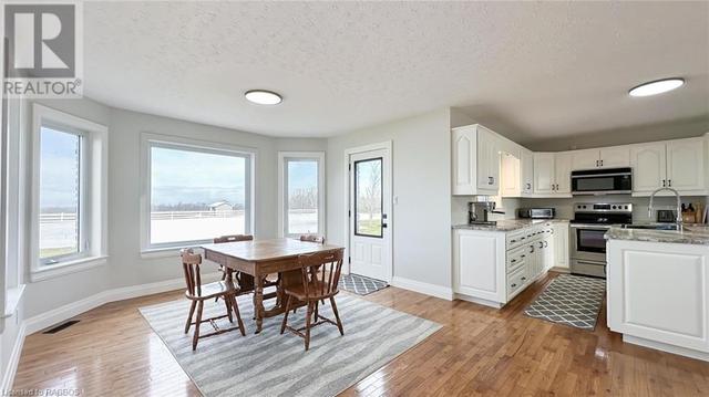 1041 Bruce Road 23, Home with 5 bedrooms, 2 bathrooms and null parking in Kincardine ON | Image 7