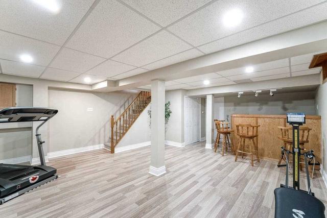 46 Large Cres, House detached with 3 bedrooms, 3 bathrooms and 3 parking in Ajax ON | Image 24
