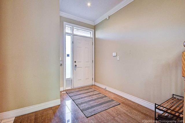 ThC - 1 Clairtrell Rd, Condo with 3 bedrooms, 4 bathrooms and 2 parking in Toronto ON | Image 3