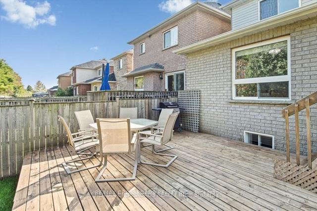 125 Lady May Dr, House detached with 3 bedrooms, 3 bathrooms and 4 parking in Oshawa ON | Image 19