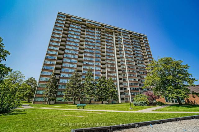 302 - 25 Silver Springs Blvd, Condo with 3 bedrooms, 2 bathrooms and 1 parking in Toronto ON | Image 1