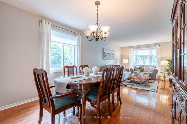 2452 Overton Dr, House detached with 4 bedrooms, 4 bathrooms and 4 parking in Burlington ON | Image 38