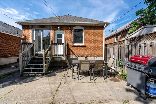 907 Islington Ave, House detached with 2 bedrooms, 2 bathrooms and 6 parking in Toronto ON | Image 26