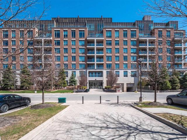 404 - 2470 Prince Michael Dr, Condo with 2 bedrooms, 2 bathrooms and 1 parking in Oakville ON | Image 1