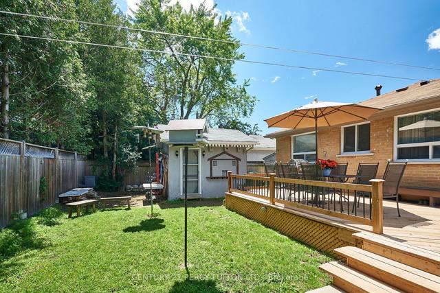 1003 Walton Blvd, House detached with 3 bedrooms, 2 bathrooms and 4 parking in Whitby ON | Image 28