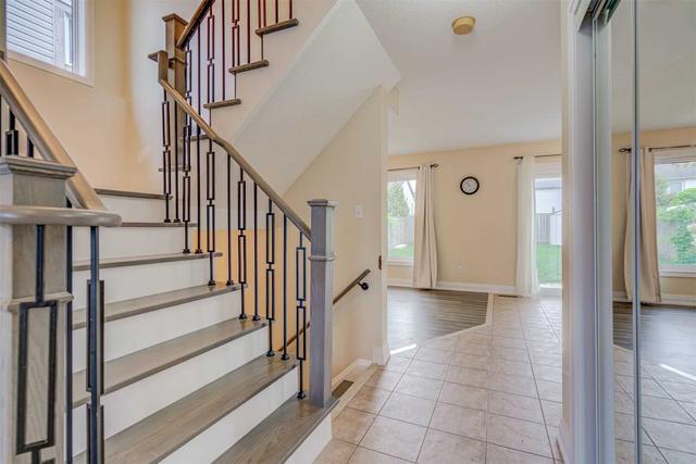 1026 Gordon Hts, House detached with 3 bedrooms, 3 bathrooms and 3 parking in Milton ON | Image 38