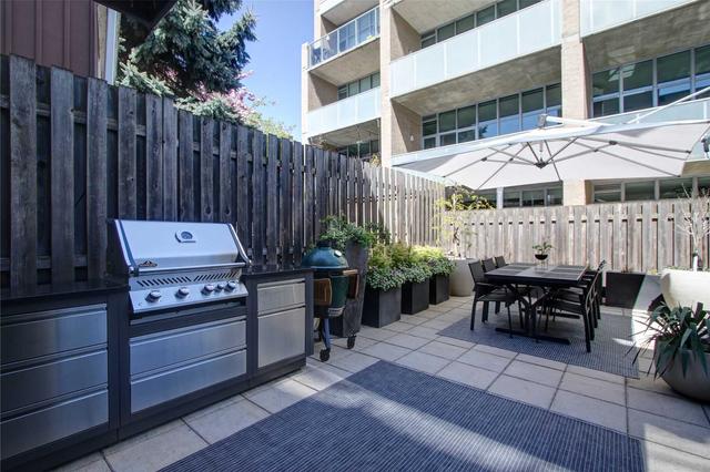 th3 - 23 Bright St, Townhouse with 3 bedrooms, 3 bathrooms and 1 parking in Toronto ON | Image 11