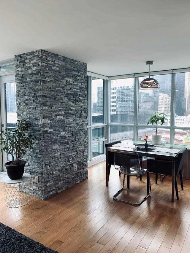 1202 - 18 Harbour St, Condo with 2 bedrooms, 2 bathrooms and 2 parking in Toronto ON | Image 27