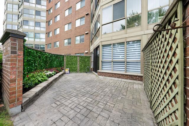 111 - 5 Weldrick Rd W, Condo with 2 bedrooms, 2 bathrooms and 1 parking in Richmond Hill ON | Image 20