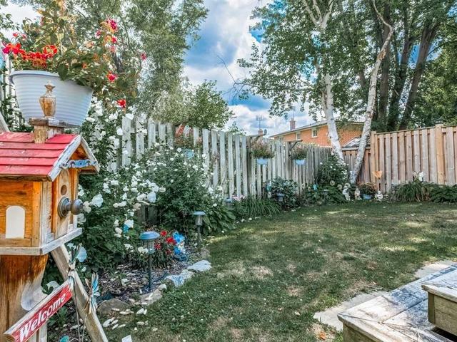 80 Sparklett Cres, House semidetached with 3 bedrooms, 2 bathrooms and 3 parking in Brampton ON | Image 30