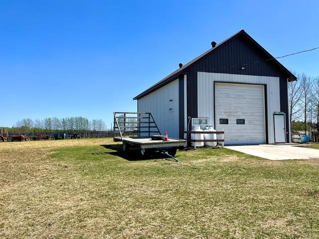 374004 Rge Rd 5 0, House detached with 4 bedrooms, 2 bathrooms and 6 parking in Clearwater County AB | Image 26