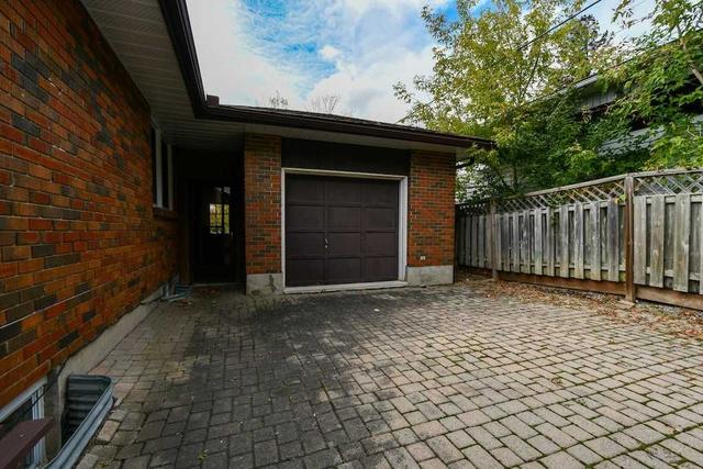900 Barnardo Ave, House detached with 4 bedrooms, 2 bathrooms and 3 parking in Peterborough ON | Image 18