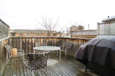 365 Euclid Ave, House attached with 4 bedrooms, 3 bathrooms and null parking in Toronto ON | Image 7