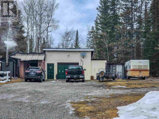 935 Goodfish Rd, House detached with 2 bedrooms, 1 bathrooms and null parking in Kirkland Lake ON | Image 26