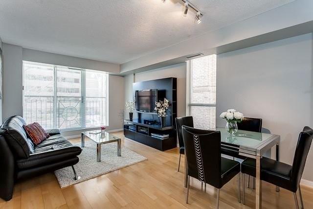 209 - 188 Redpath Ave, Condo with 2 bedrooms, 2 bathrooms and 1 parking in Toronto ON | Image 4