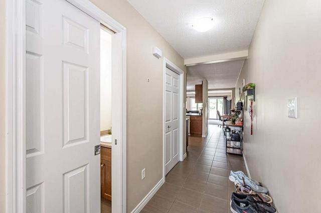 100 Mussen St, House attached with 3 bedrooms, 3 bathrooms and 2 parking in Guelph ON | Image 34