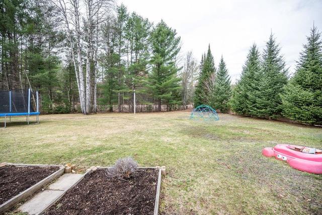 30 Jamie Crescent, House detached with 4 bedrooms, 2 bathrooms and 6 parking in Petawawa ON | Image 20