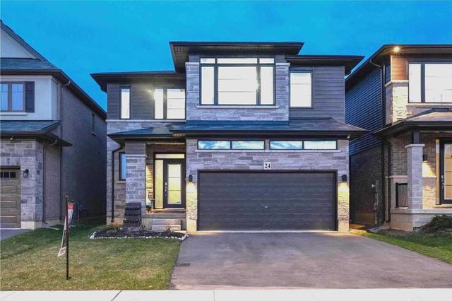 24 Lexington Ave, House detached with 4 bedrooms, 3 bathrooms and 4 parking in Hamilton ON | Image 1