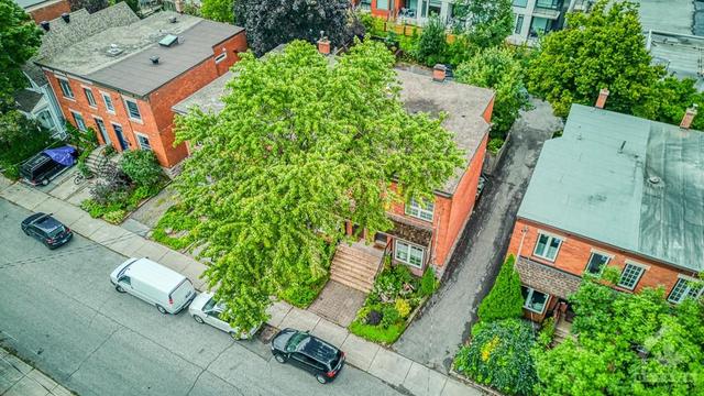 43 Strathcona Avenue, Townhouse with 3 bedrooms, 2 bathrooms and 1 parking in Ottawa ON | Image 25