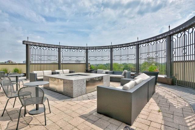 210 - 205 Lakeshore Rd W, Condo with 2 bedrooms, 2 bathrooms and 1 parking in Oakville ON | Image 18