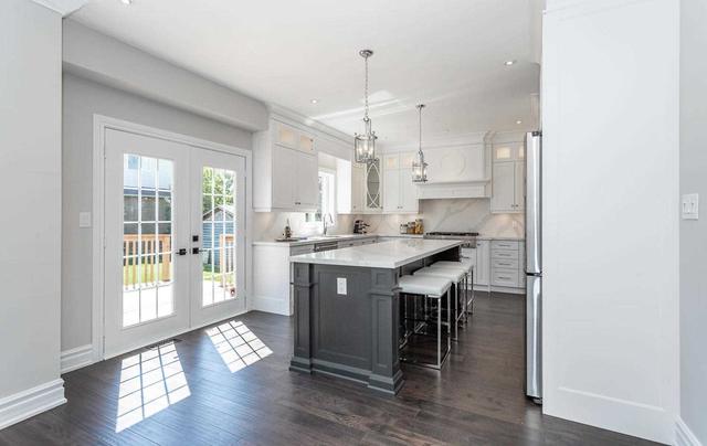 2285 Ridgeview Crt, House detached with 4 bedrooms, 4 bathrooms and 6 parking in Burlington ON | Image 10