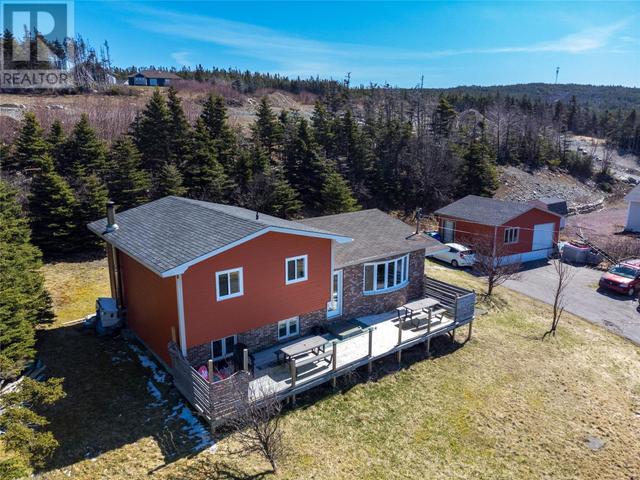 6 Harnums Hill, House detached with 4 bedrooms, 1 bathrooms and null parking in Whiteway NL | Image 1