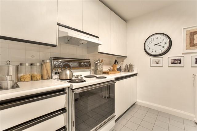 8 - 1597 Bathurst St, Condo with 2 bedrooms, 1 bathrooms and 1 parking in Toronto ON | Image 13