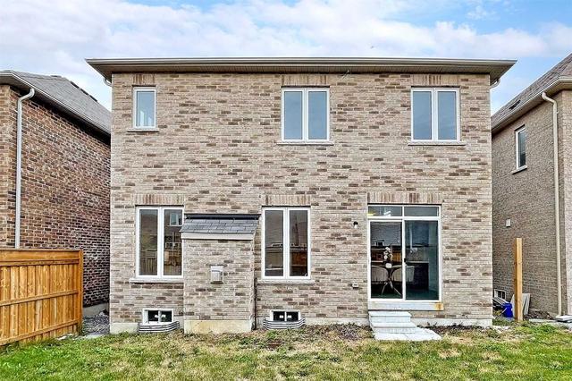 1008 Wrenwood Dr, House detached with 4 bedrooms, 4 bathrooms and 6 parking in Oshawa ON | Image 33