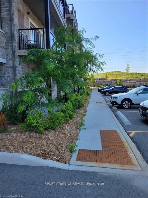 102 - 344 Florence Dr, Townhouse with 3 bedrooms, 2 bathrooms and 2 parking in Peterborough ON | Image 15
