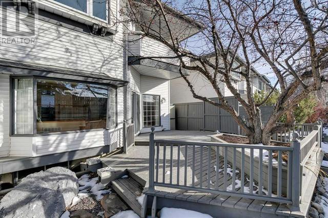 260, - 4037 42 Street Nw, House attached with 2 bedrooms, 2 bathrooms and 3 parking in Calgary AB | Image 28
