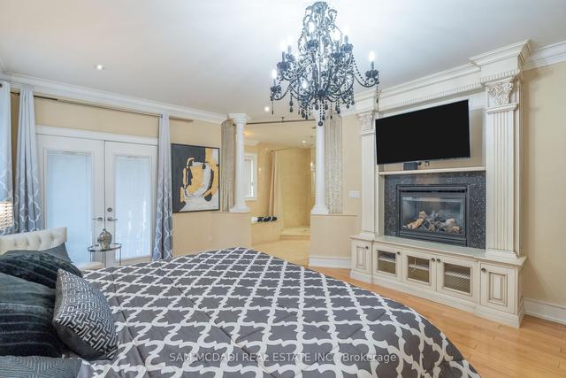 2489 Olinda Crt, House detached with 4 bedrooms, 6 bathrooms and 15 parking in Mississauga ON | Image 14