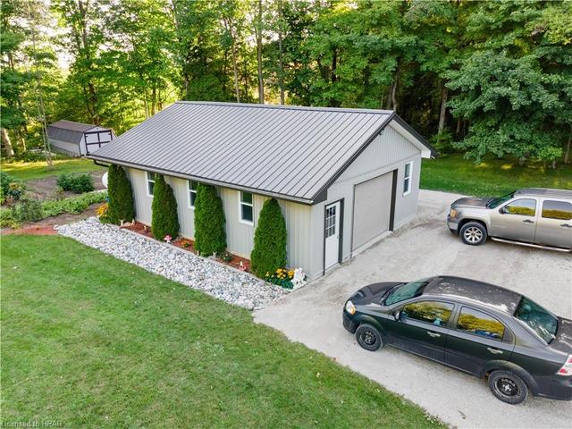 167 Maryville Lake Road, House detached with 4 bedrooms, 2 bathrooms and null parking in South Bruce Peninsula ON | Image 15
