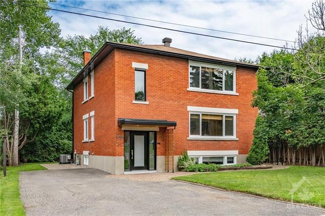 559 Highcroft Avenue, House other with 0 bedrooms, 0 bathrooms and 3 parking in Ottawa ON | Image 2