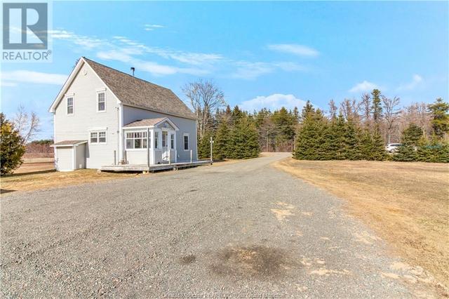 9646 Route 134, House detached with 3 bedrooms, 2 bathrooms and null parking in Saint Charles NB | Image 5