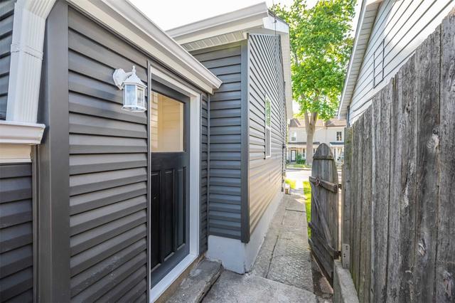 174 East Ave N, House detached with 2 bedrooms, 2 bathrooms and 0 parking in Hamilton ON | Image 21