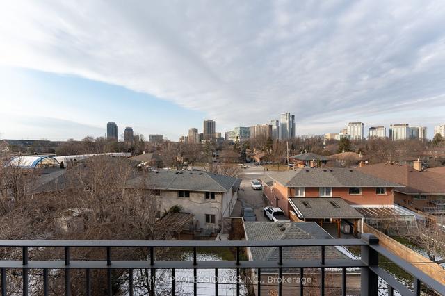 66 Lobo Mews, House attached with 3 bedrooms, 2 bathrooms and 2 parking in Toronto ON | Image 20