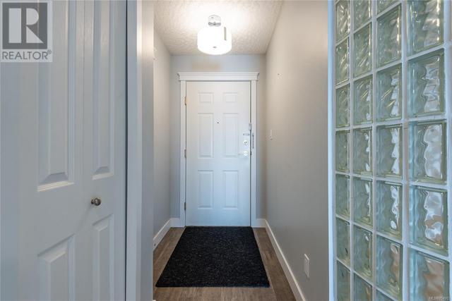 Entryway with closet and storage room | Image 2