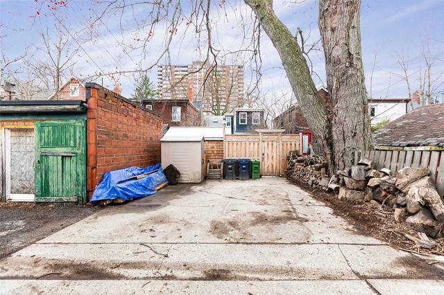 21 Callender St, House detached with 4 bedrooms, 3 bathrooms and 2 parking in Toronto ON | Image 13