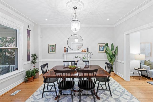 114 Wells St, House semidetached with 4 bedrooms, 2 bathrooms and 1 parking in Toronto ON | Image 33