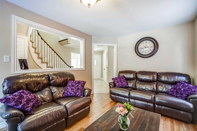104 Madelaine Dr, House detached with 4 bedrooms, 4 bathrooms and 4 parking in Barrie ON | Image 7