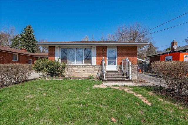 33 Kenwood Cres, House detached with 3 bedrooms, 2 bathrooms and 4 parking in Guelph ON | Image 1