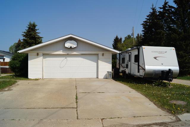5401 46 Street, House detached with 5 bedrooms, 3 bathrooms and 2 parking in Rimbey AB | Image 18