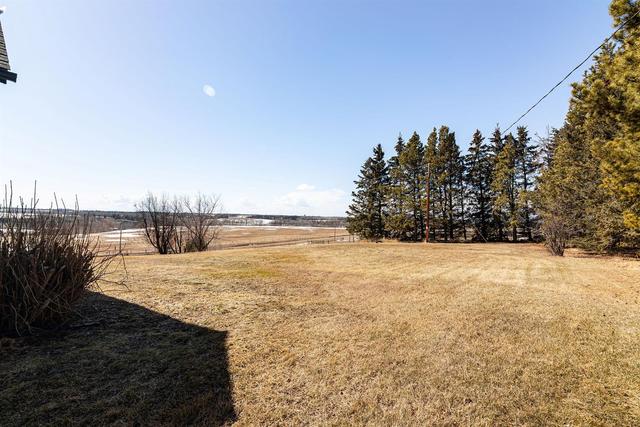 45060 39 2 Township, House detached with 4 bedrooms, 3 bathrooms and null parking in Clearwater County AB | Image 37