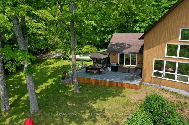 1066 Tower Lane S, House detached with 3 bedrooms, 1 bathrooms and 6 parking in North Frontenac ON | Image 25