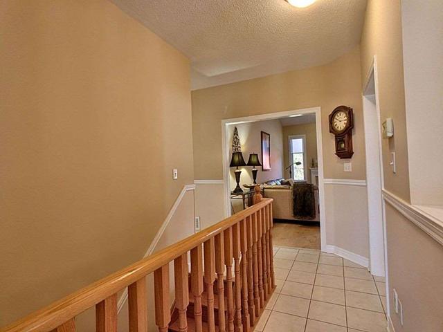 1031 Broughton Lane, House detached with 3 bedrooms, 2 bathrooms and 6 parking in Newmarket ON | Image 8