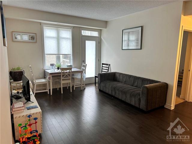 d - 1013 Beryl Private, Condo with 2 bedrooms, 2 bathrooms and 2 parking in Ottawa ON | Image 3